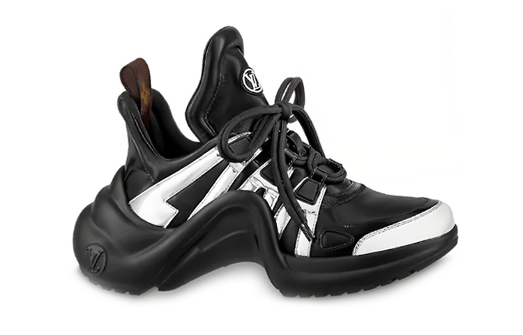 Order (W) Louis Vuitton Archlight 1.0 Sneakers 'Hitam' 1A9SG0