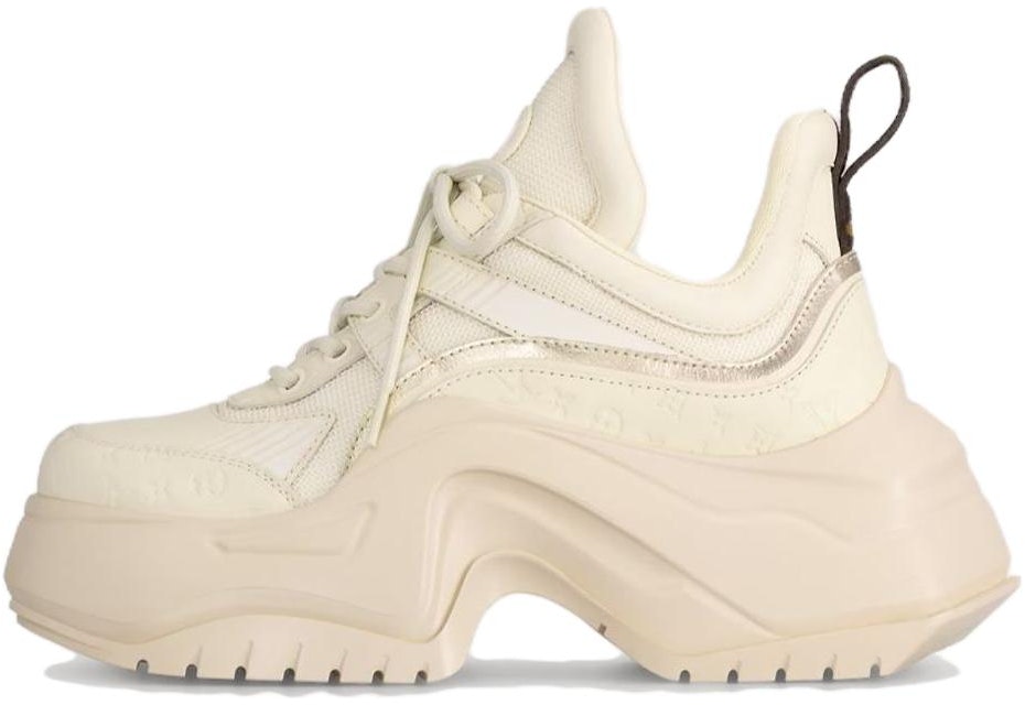 women-louis-vuitton-archlight-2-0-beige-1-acafh
