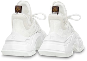 (W) Louis Vuitton Archlight 2.0 Sneakers Platform 'White Lace' Putih Renda 1ABI41 Lookbook (W) Louis Vuitton Archlight 2.0 Sneakers Platform 'White Lace' Putih Renda 1ABI41
