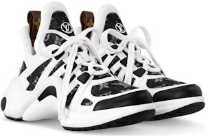 (W) Louis Vuitton Archlight 'Keselesaan Hitam' 1ACL1C Lookbook (W) Louis Vuitton Archlight 'Keselesaan Hitam' 1ACL1C