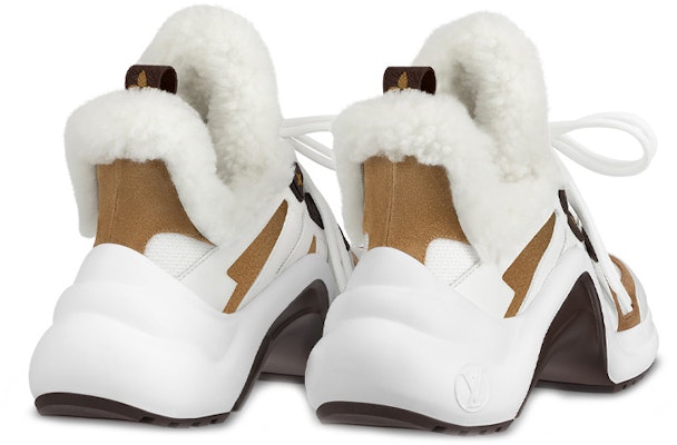 (W) Louis Vuitton LV Archlight Shearling Sneakers 'Putih Coklat' 1AACQS Lookbook (W) Louis Vuitton LV Archlight Shearling Sneakers 'Putih Coklat' 1AACQS