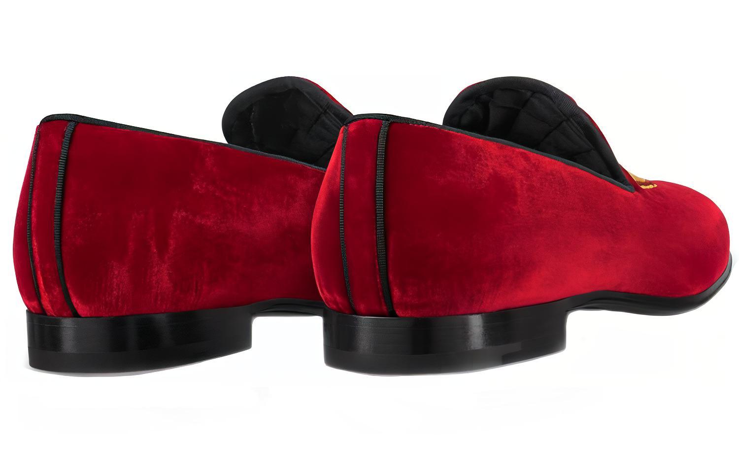 Lookbook (W) Mocasín Louis Vuitton Auteuil 'Rojo Terciopelo' 1A462I