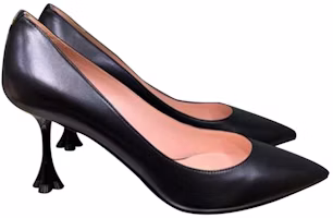 Lookbook (W) Louis Vuitton B Blossom ''Escarpins Noirs en Cuir à Bout Pointu et Talon Aiguille'' 1AC828