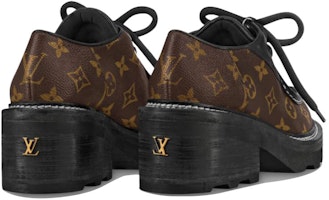 (W) Sepatu Derby Louis Vuitton Beaubourg Platform 'Coklat' 1A5SS0 Lookbook (W) Sepatu Derby Louis Vuitton Beaubourg Platform 'Coklat' 1A5SS0