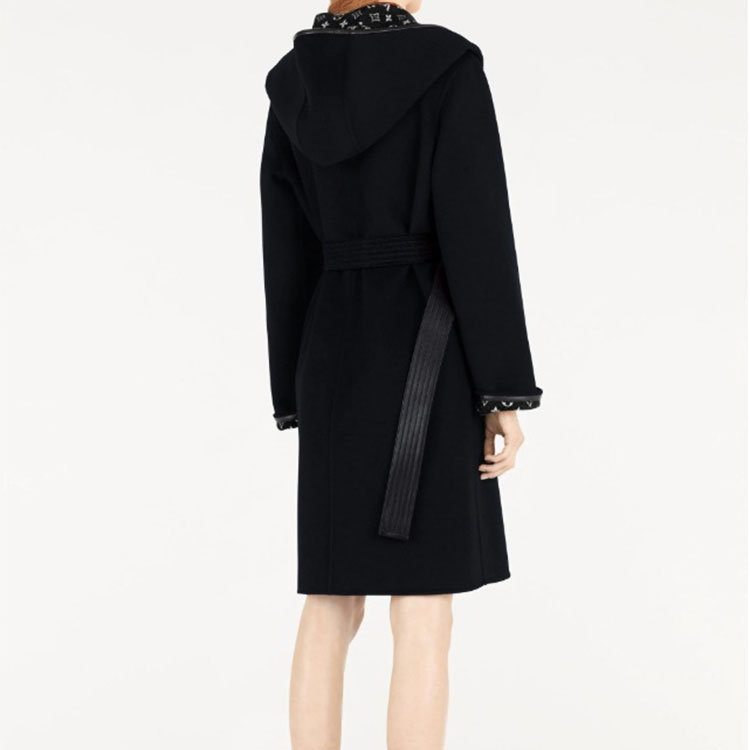 Shop (W) LOUIS VUITTON 黑色連帽羊毛大衣 帶徽標印花與收腰設計 1A4PEA