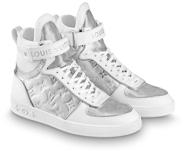 (W) Louis Vuitton Boombox Tinggi 'Perak Putih' 1A95QV Lookbook (W) Louis Vuitton Boombox Tinggi 'Perak Putih' 1A95QV