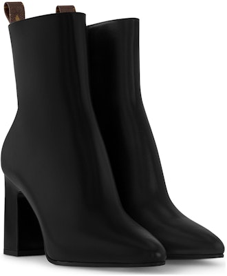 (W) 루이비통 블랙 송아지 가죽 숏부츠 (Lui Vuitton Black Songaji Gajuk Short Boots) 1ABUQ0 Lookbook (W) 루이비통 블랙 송아지 가죽 숏부츠 (Lui Vuitton Black Songaji Gajuk Short Boots) 1ABUQ0