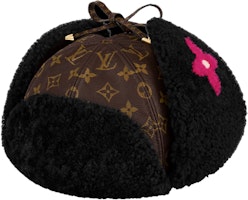 (Women) Louis Vuitton Classic LV Logo 3D Print Wool Trapper Hat M76565 (Women) Louis Vuitton Classic LV Logo 3D Print Wool Trapper Hat M76565