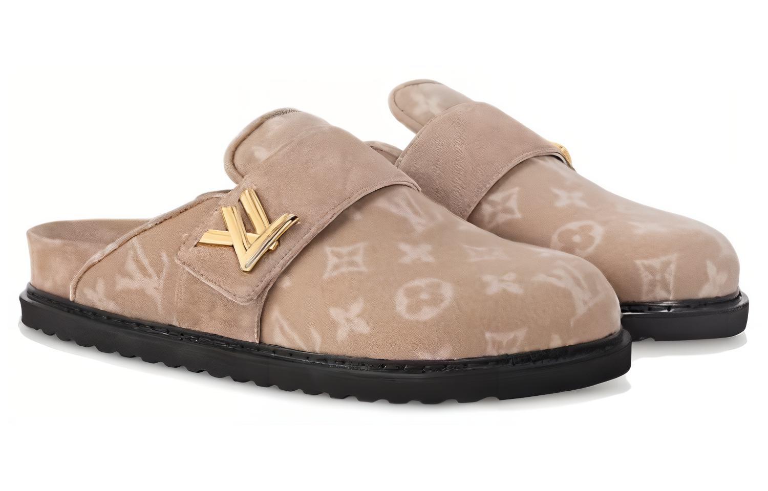 Lookbook (W) Louis Vuitton Comfort Slide ''Lichtbruin'' 1AC9MU
