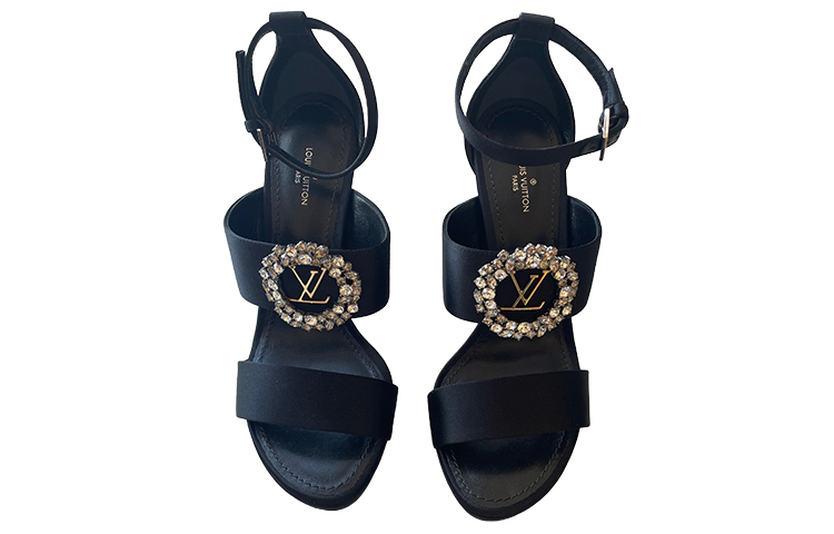 Lookbook (W) Louis Vuitton Komfort-Zehenschlaufe Sandale ''Schwarz'' 1A663F