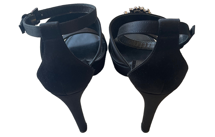 Shop (W) Louis Vuitton Komfort-Zehenschlaufe Sandale ''Schwarz'' 1A663F