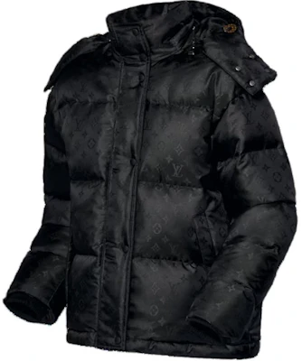 (W) Louis Vuitton Jaket Zip Hitam dengan Hood Boleh Tanggal Monogram 1AGAEM Shop (W) Louis Vuitton Jaket Zip Hitam dengan Hood Boleh Tanggal Monogram 1AGAEM