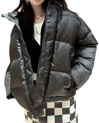 (W) Louis Vuitton Jaket Zip-Up Monogram Hoodie Boleh Tanggal Hitam 1AGAEL Purchase (W) Louis Vuitton Jaket Zip-Up Monogram Hoodie Boleh Tanggal Hitam 1AGAEL