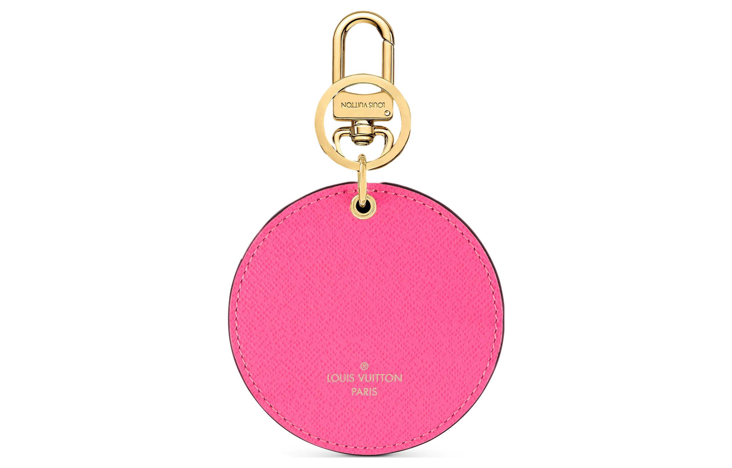 Lookbook (Women) Louis Vuitton Elegant Trendy Cartoon Keychain for Women. M00874