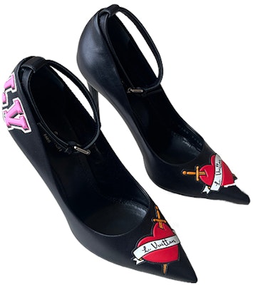 (W) 루이비통 블랙 뾰족 스틸레토 하이힐 1A4MP7 Lookbook (W) 루이비통 블랙 뾰족 스틸레토 하이힐 1A4MP7