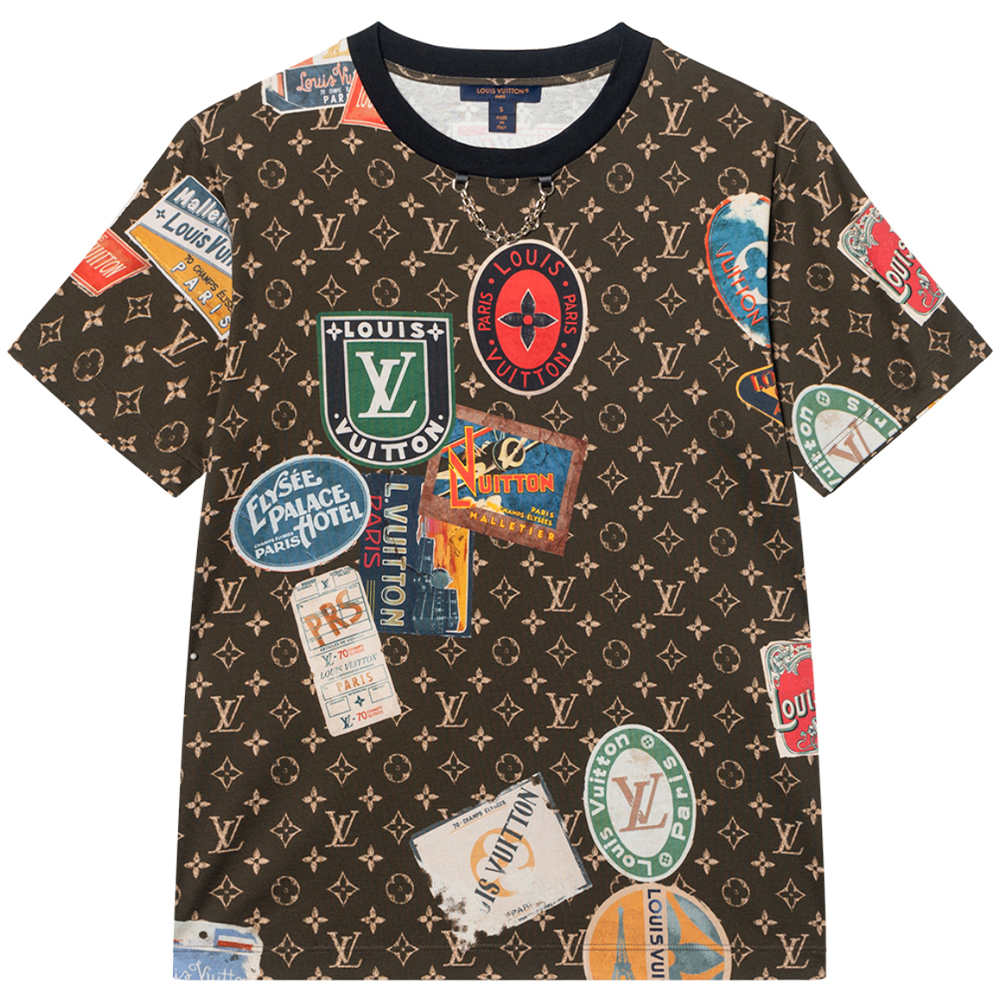 (Women) Louis Vuitton Flight Mode Logo Print Chain Accent Brown Oversized  T-Shirt. 1AFMYH