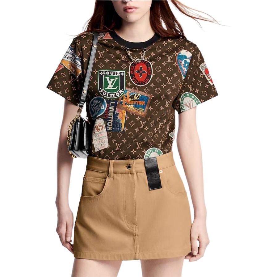 (Women) Louis Vuitton Flight Mode Logo Print Chain Accent Brown Oversized  T-Shirt. 1AFMYH 圖 6