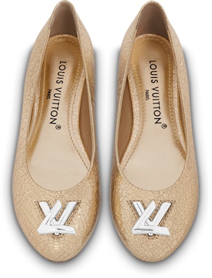 (Women) Louis Vuitton Following the provided examples, the standardised sneaker name format for the mixed-language name would be: Nina 'Gold' 1ABGPG Shop (Women) Louis Vuitton Following the provided examples, the standardised sneaker name format for the mixed-language name would be: Nina 'Gold' 1ABGPG