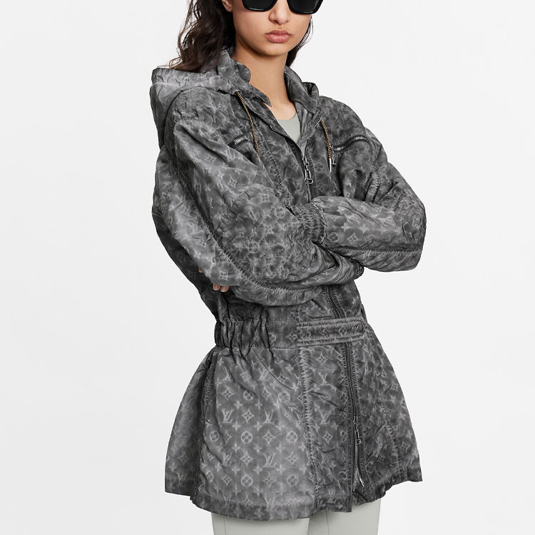 Purchase (Women) LOUIS VUITTON FW21 Allover Logo Hoodie Jacket Black. 1A914U