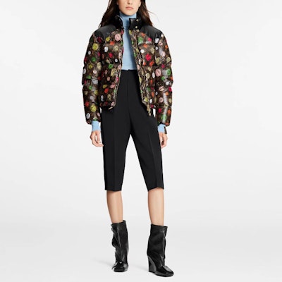 (W) 路易威登 FW22 棕色Logo印花羽绒外套 1A9AIQ Purchase (W) 路易威登 FW22 棕色Logo印花羽绒外套 1A9AIQ