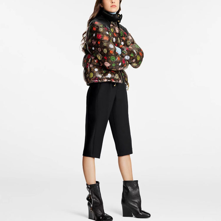 Details for (W) 루이비통 FW22 로고 프린트 퍼퍼 재킷 브라운 1A9AIQ