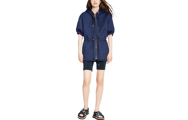 (Women) LOUIS VUITTON FW22  Navy Blue Solid Color Short-Sleeve Hooded Parka. 1A9NUH