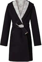 (Women) LOUIS VUITTON FW22 Flight Mode Reversible V-Neck Wrap Coat Women. 1AAK2U (Women) LOUIS VUITTON FW22 Flight Mode Reversible V-Neck Wrap Coat Women. 1AAK2U