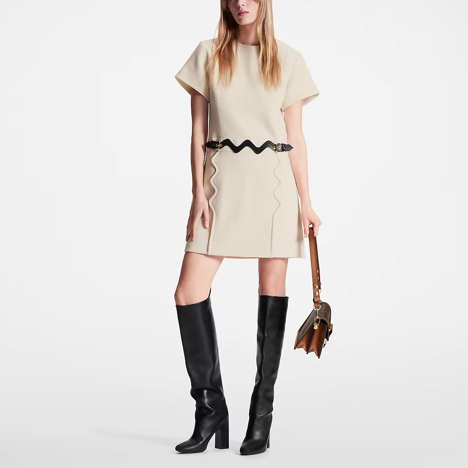 Shop (W) 路易威登 FW23 米色A字波浪短袖连衣裙 时尚. 1ABQU6