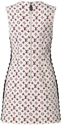 (W) 루이비통 FW23 핑크 모노그램 여성 민소매 캐주얼 드레스. 1AC41K Lookbook (W) 루이비통 FW23 핑크 모노그램 여성 민소매 캐주얼 드레스. 1AC41K