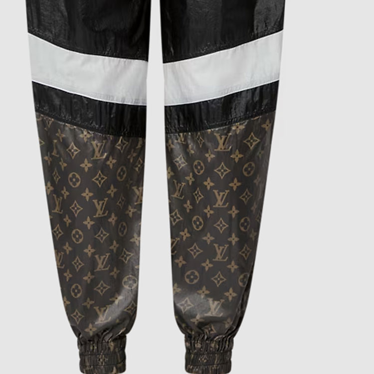 Purchase (W) ルイ・ヴィトン FW24 ブラックロゴプリント ミッドウエスト ジョガーパンツ 1AFMM1