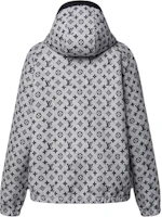 Shop (Women) LOUIS VUITTON FW24 Black Oversized Drawstring Hooded Jacket 1AG804