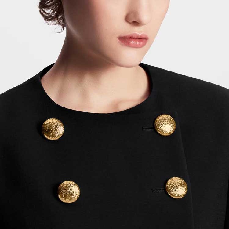 Cheap (Women) Louis Vuitton FW24 Double-Breasted Black Cropped Jacket 1AFTA6