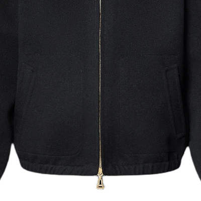 (Women) LOUIS VUITTON FW24 Oversized Reversible Drawstring Hoodie Jacket Black 1AG798 Details for (Women) LOUIS VUITTON FW24 Oversized Reversible Drawstring Hoodie Jacket Black 1AG798