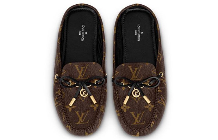 Purchase (W) Louis Vuitton Gloria Monogram ''Bruine Patent Canvas Mule Loafer'' 1A889K