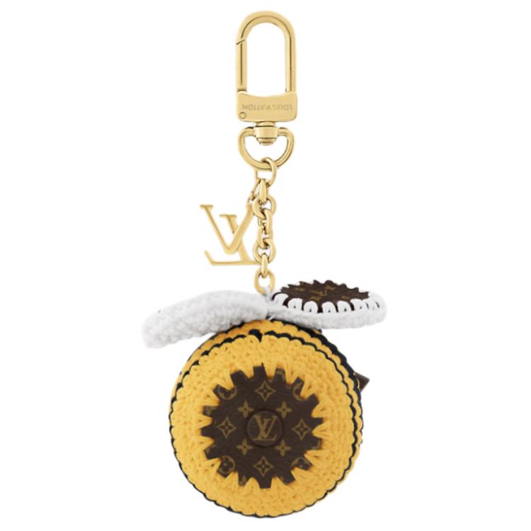 Lookbook (Women) Louis Vuitton Gold Bee Canvas Keychain Charm for Women. M02585