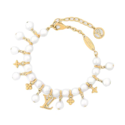 (Women) LOUIS VUITTON Gold Resin Metal Letter Charm Bracelet for Women. M1685A