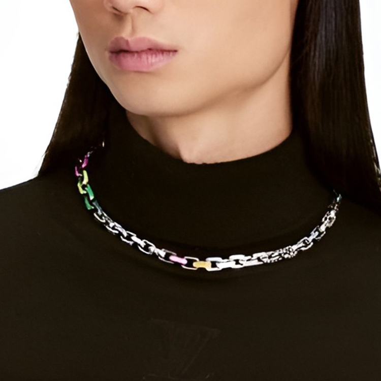 (Women) Louis Vuitton Gradient Metallic Chain Necklace Cuban Link Women Silver/Multi-color MP3329 圖 3