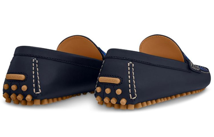 Lookbook (W) Mocassin Louis Vuitton Hockenheim ''Suède Bleu'' 1A5XRB