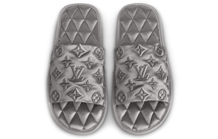 Shop (W) Pantuflas Louis Vuitton Homey Monogram 'Satén Gris Bordado' 1A5SZ9