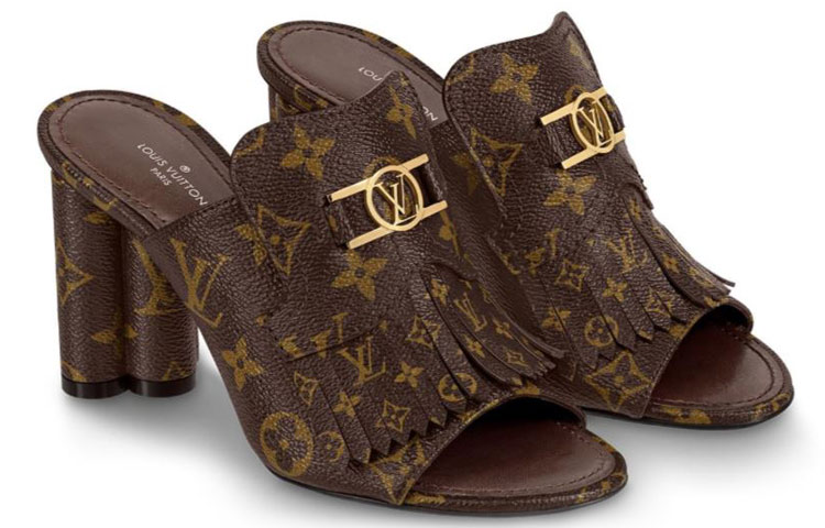 Lookbook (W) ルイ・ヴィトン インディアナ モノグラム キャンバス ミュール 1A8656