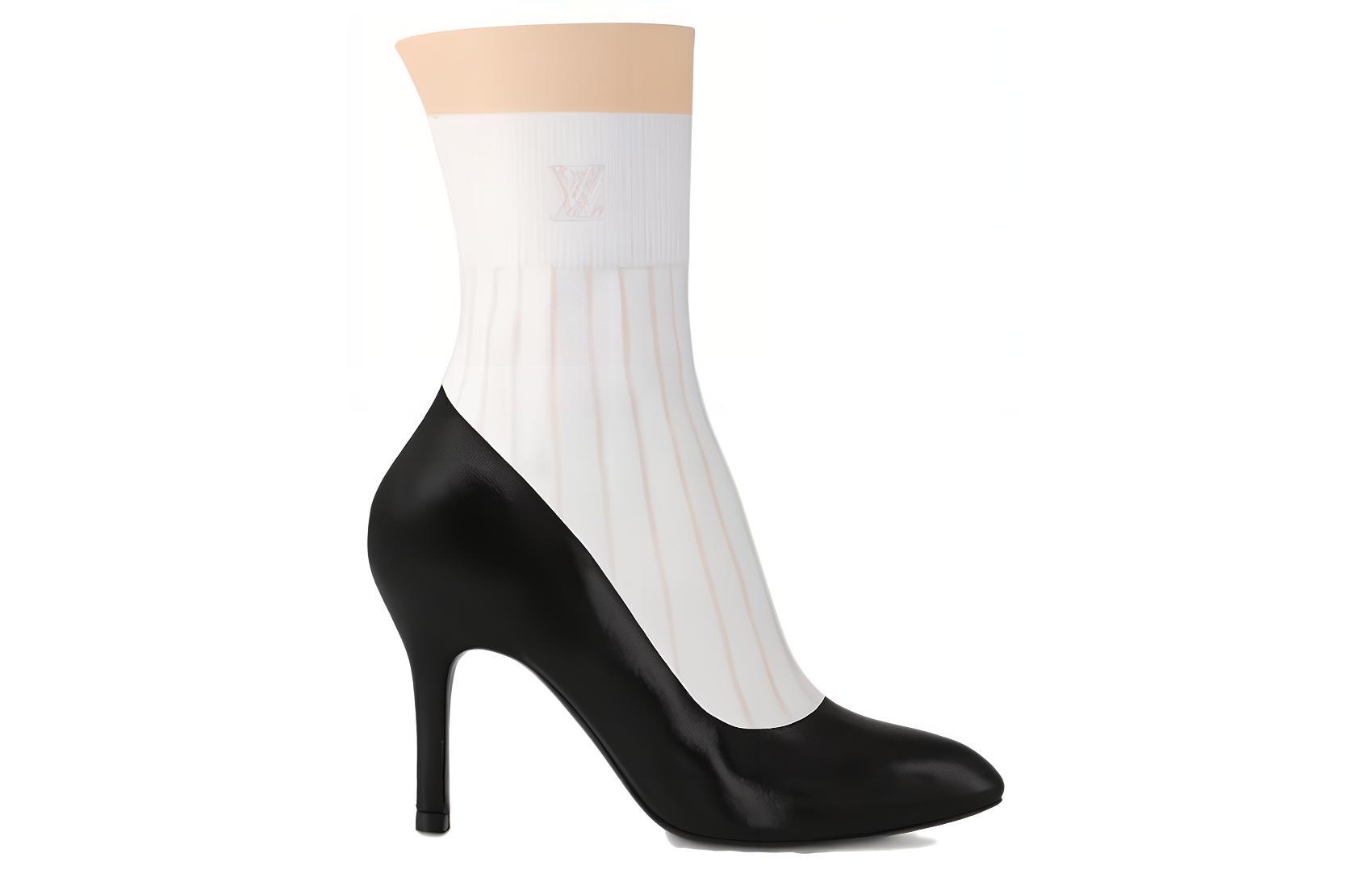 Order (W) 路易威登黑色皮革圆头拉链短靴 1AC6LA