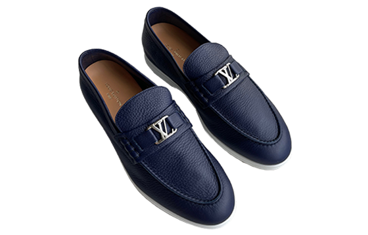 Lookbook (W) Mocassins Louis Vuitton ''Élégance Bleu Profond'' 1A8ZU4