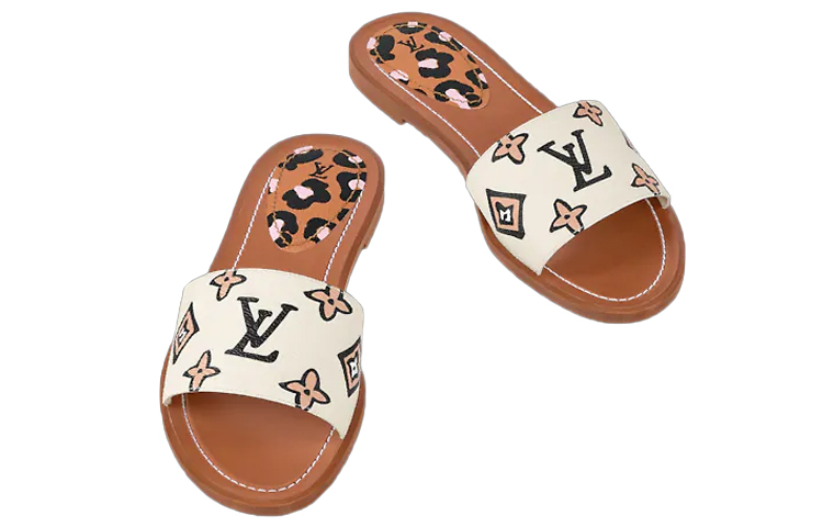 Shop (Women) Louis Vuitton Lock It 'Beige' 1A9440