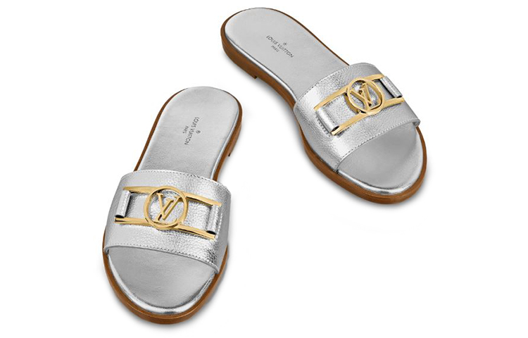 Shop (W) Louis Vuitton Lock It Flat Mule 'Kulit Anak Lembu Perak Metalik' 1A880C