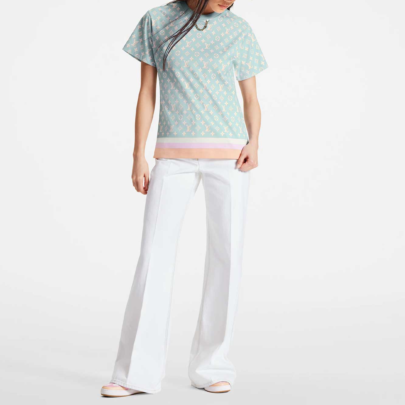 Shop (Women) LOUIS VUITTON Logo Chain Print T-Shirt Women Mint Blue FW23 Collection. 1ABYI2