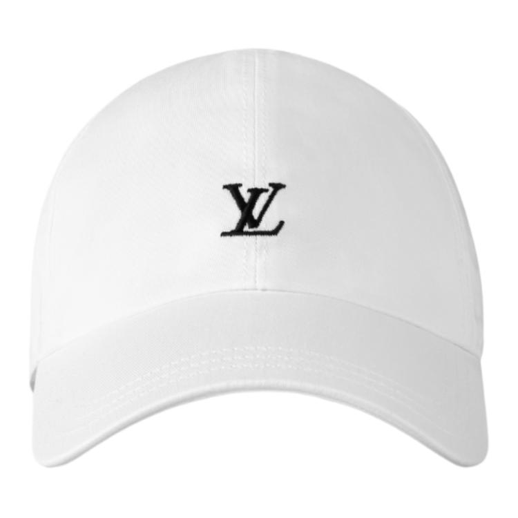 Lookbook (W) Topi Putih Louis Vuitton Logo Design Cotton. M5068M