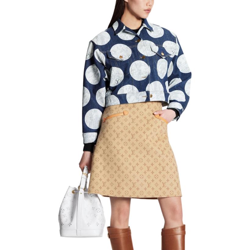 Lookbook (W) 路易威登标志图案口袋休闲半身裙女款卡其色 1AAAN9