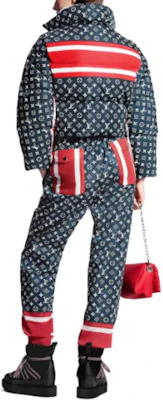(W) Chaqueta Louis Vuitton Azul Marino de Manga Larga con Estampado de Logo 1AC1CX Shop (W) Chaqueta Louis Vuitton Azul Marino de Manga Larga con Estampado de Logo 1AC1CX