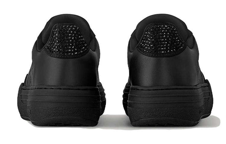 Shop (W) 루이비통 블랙 레더 로우탑 스니커즈 1ACL5C