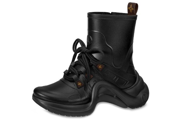 (Women) Louis Vuitton LV Archlight Rain Boots Black 1A67B8